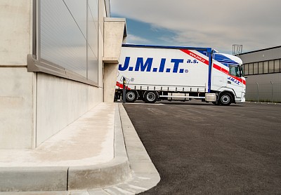 54DSC_7748-Enhanced-NR-1_Snablfoto.cz